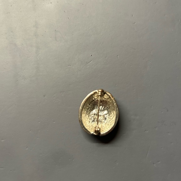 Vintage AAI signed Red and Silver Scarab Brooch - Picture 2 of 2